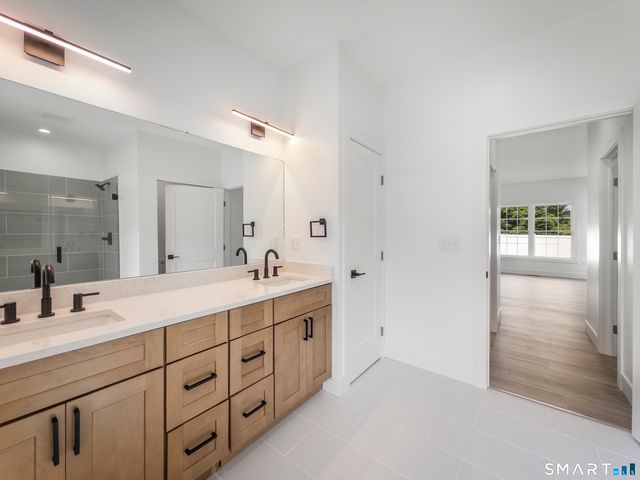 170 Bee Street, Meriden, CT 06450