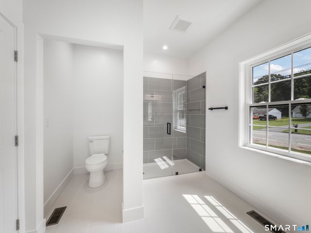 170 Bee Street, Meriden, CT 06450