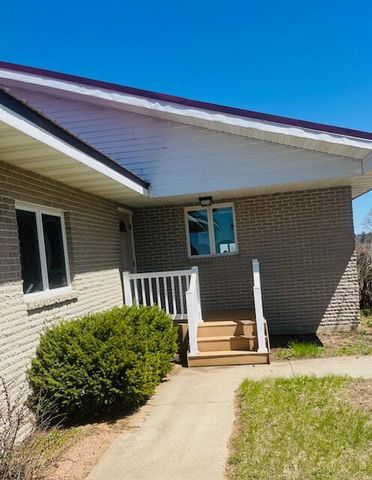 W8918 County Road W, Crivitz, WI 54114
