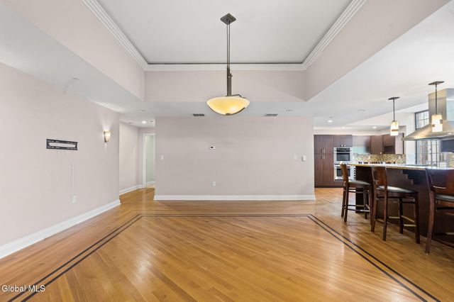14 Talford Place UNIT 1, Saratoga Springs, NY 12866