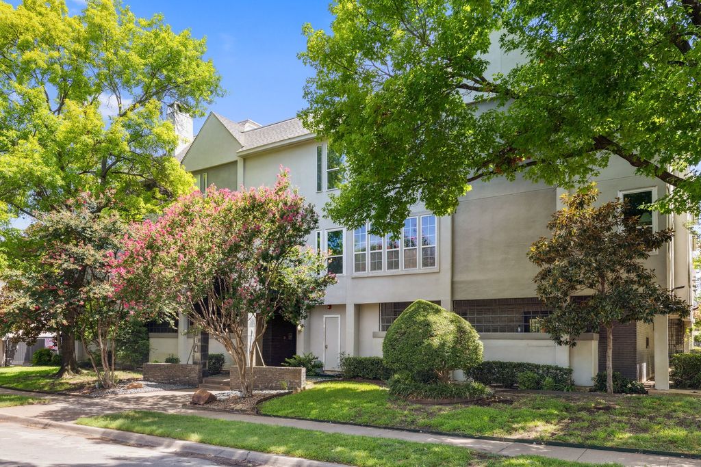 4104 N Hall Street 217, Dallas, TX 75219