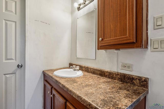 158 Private Road 4088, Gilmer, TX 75644