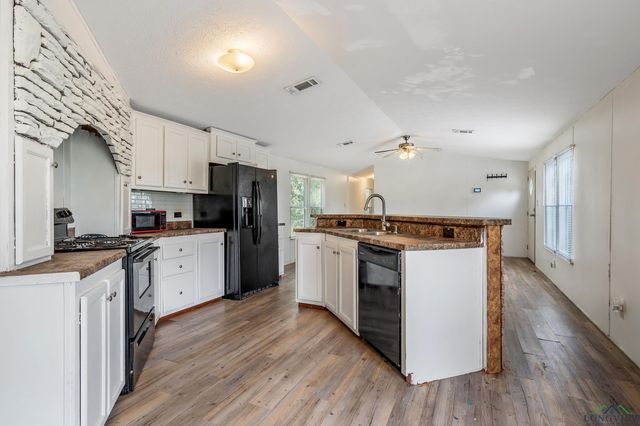 158 Private Road 4088, Gilmer, TX 75644