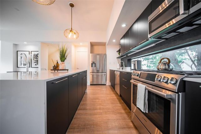 2212 Francis Street, Houston, TX 77004