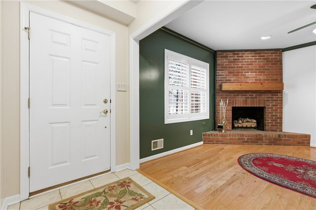 107 Boxwood Ct, Peters Twp, PA 15317