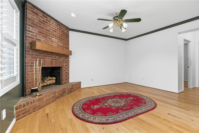 107 Boxwood Ct, Peters Twp, PA 15317