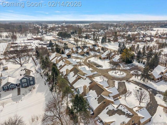 45325 Stonehedge Drive, Plymouth Charter Township, MI 48170