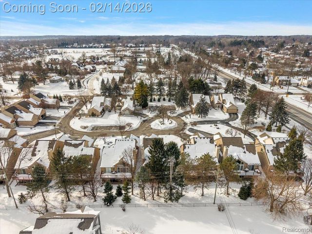 45325 Stonehedge Drive, Plymouth Charter Township, MI 48170