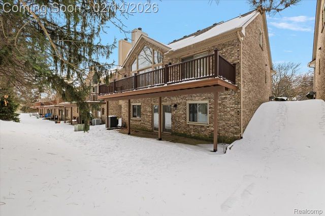 45325 Stonehedge Drive, Plymouth Charter Township, MI 48170