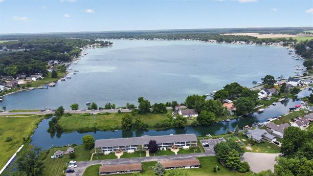 68570 Morton Drive 204, Edwardsburg, MI 49112