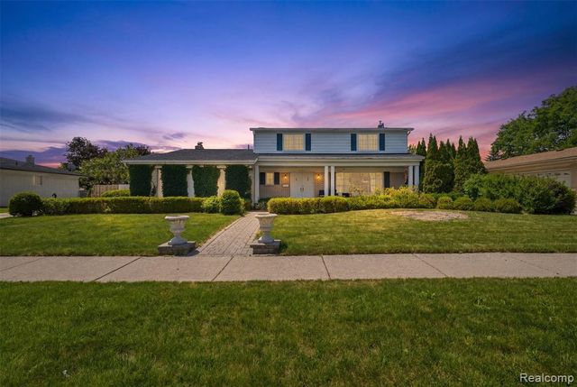 32007 Claeys Drive, Warren, MI 48093