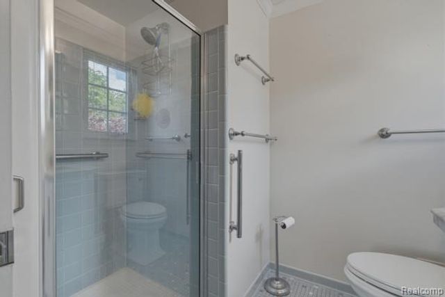 32007 Claeys Drive, Warren, MI 48093