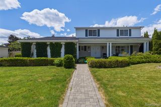 32007 Claeys Drive, Warren, MI 48093
