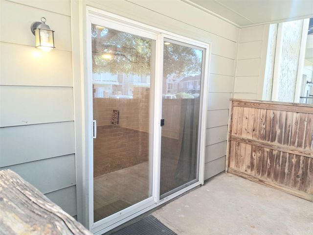 2800 Jeanetta Street 801, Houston, TX 77063