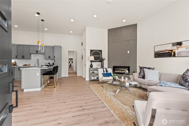 3124 OAS Drive W, University Place, WA 98466