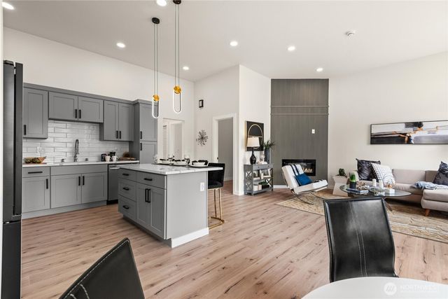 3124 OAS Drive W, University Place, WA 98466