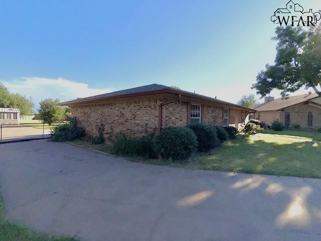 4 BRIANDALE COURT, Wichita Falls, TX 76310