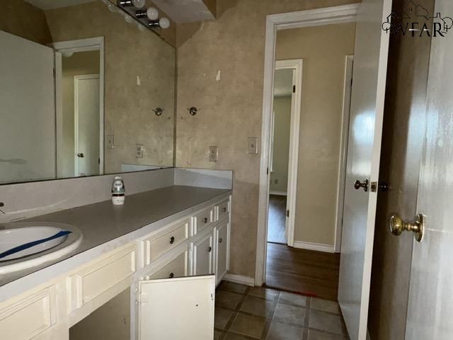 4 BRIANDALE COURT, Wichita Falls, TX 76310