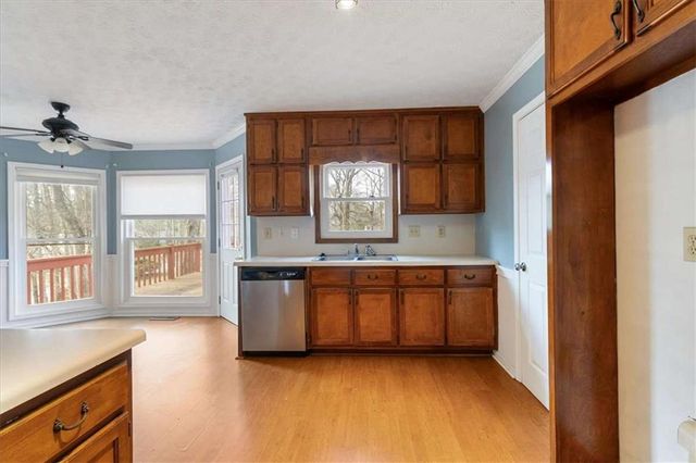 305 Daileys Plantation Court, Mcdonough, GA 30253