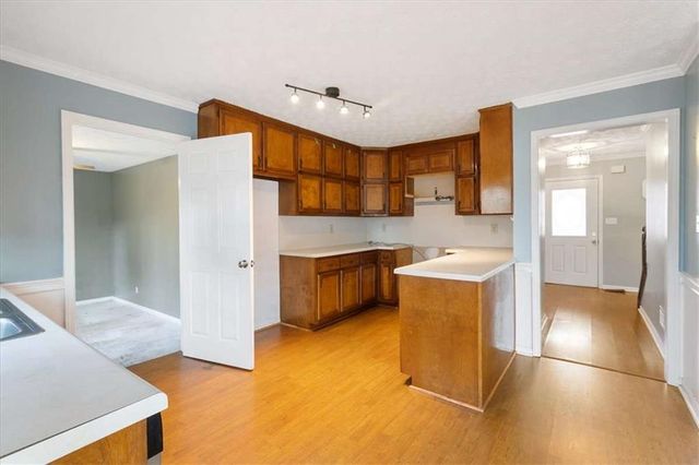 305 Daileys Plantation Court, Mcdonough, GA 30253