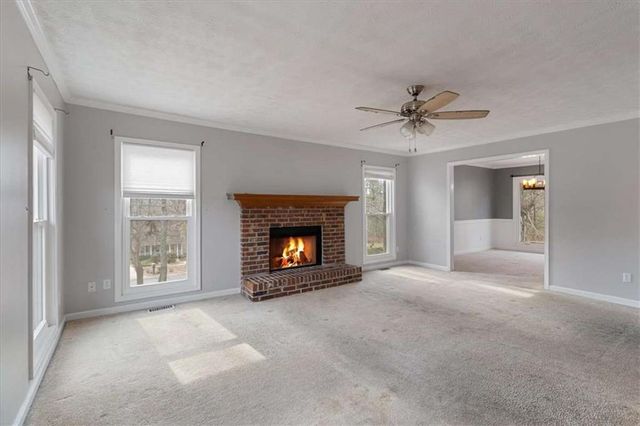 305 Daileys Plantation Court, Mcdonough, GA 30253