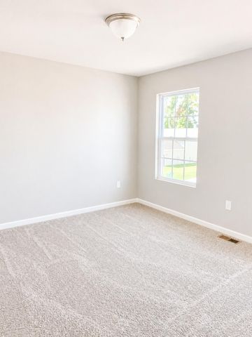 2832 Sycamore River Drive, Fowlerville, MI 48836