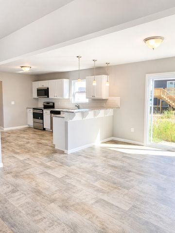 2832 Sycamore River Drive, Fowlerville, MI 48836