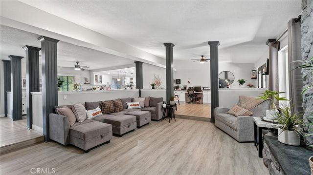 2498 Loveland, Jurupa Valley, CA 92509