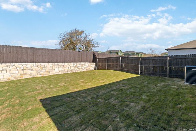 314-318 Colgin Dr, San Antonio, TX 78253
