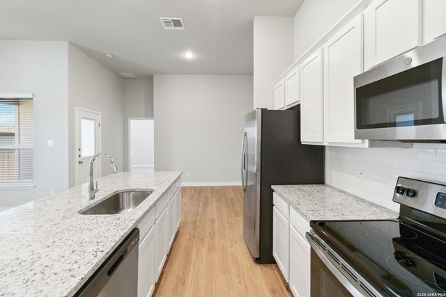 314-318 Colgin Dr, San Antonio, TX 78253