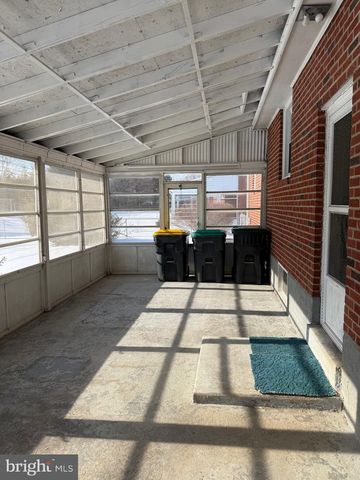 2200 NICHOLBY DR, Wilmington, DE 19808