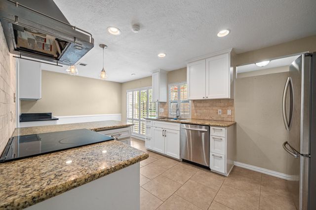 2210 Gray Falls Drive, Houston, TX 77077