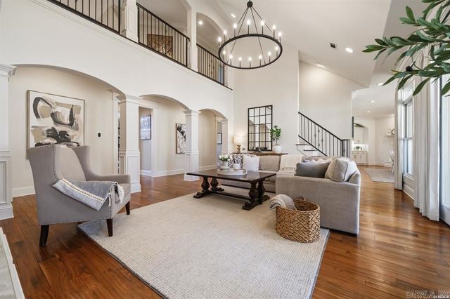 302 Oak Shores Circle, Hot Springs, AR 71913