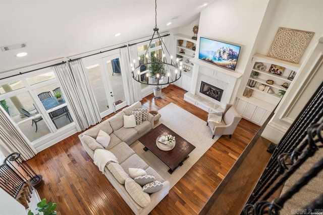 302 Oak Shores Circle, Hot Springs, AR 71913