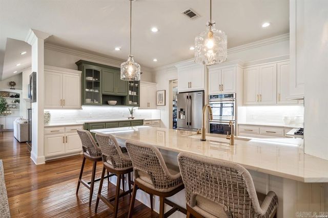 302 Oak Shores Circle, Hot Springs, AR 71913