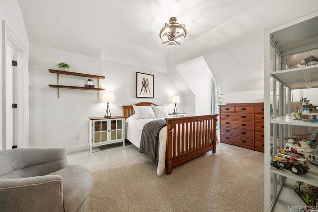 302 Oak Shores Circle, Hot Springs, AR 71913