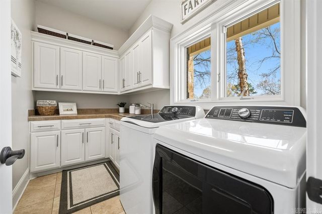 302 Oak Shores Circle, Hot Springs, AR 71913