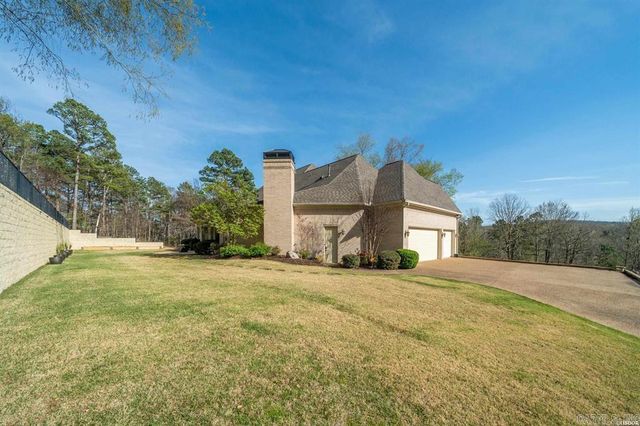 302 Oak Shores Circle, Hot Springs, AR 71913