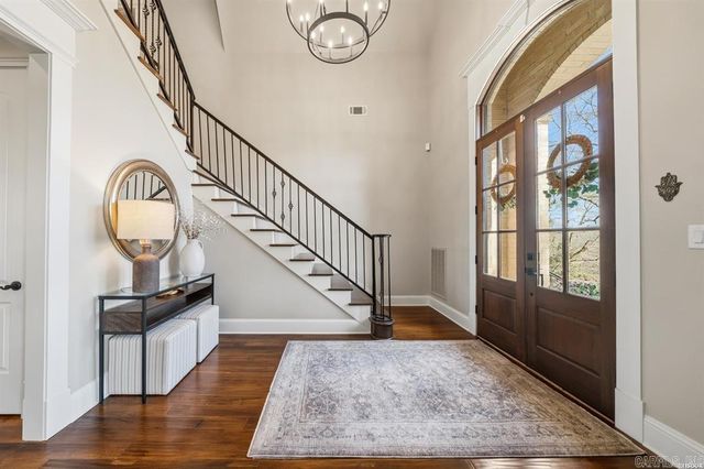 302 Oak Shores Circle, Hot Springs, AR 71913