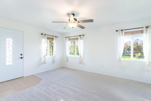 20758 State Hwy 299 East, Redding, CA 96003