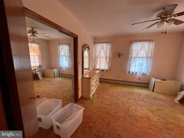 111 W UNION ST, Tamaqua, PA 18252