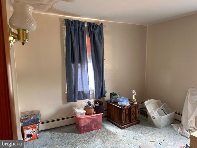 111 W UNION ST, Tamaqua, PA 18252
