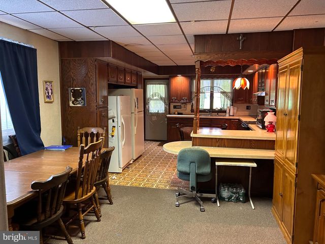 111 W UNION ST, Tamaqua, PA 18252