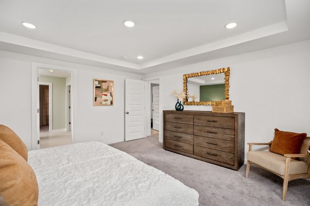 5065 Cothron Dr, White House, TN 37188