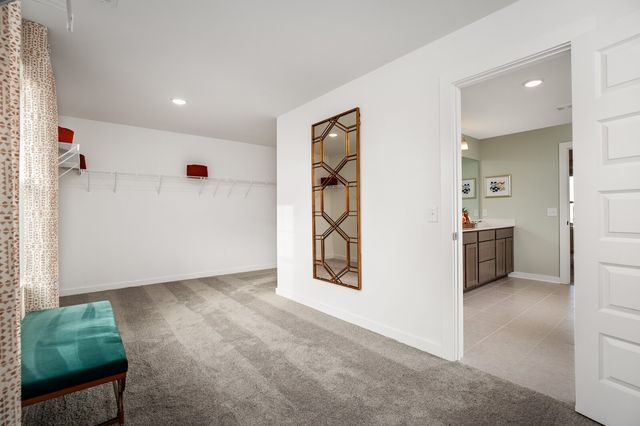 5065 Cothron Dr, White House, TN 37188