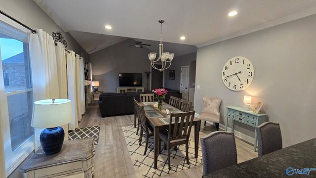 3011 Lisa Lane SE, Decatur, AL 35603