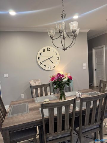 3011 Lisa Lane SE, Decatur, AL 35603