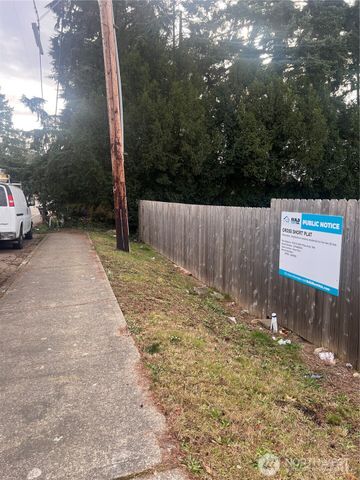 9725 S 244th Place, Kent, WA 98030