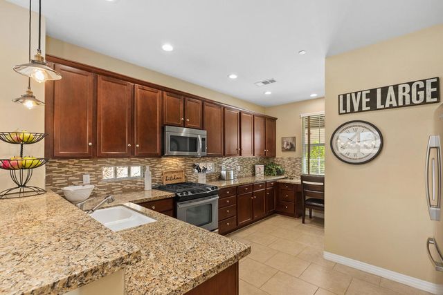 52155 Desert Spoon Court, La Quinta, CA 92253