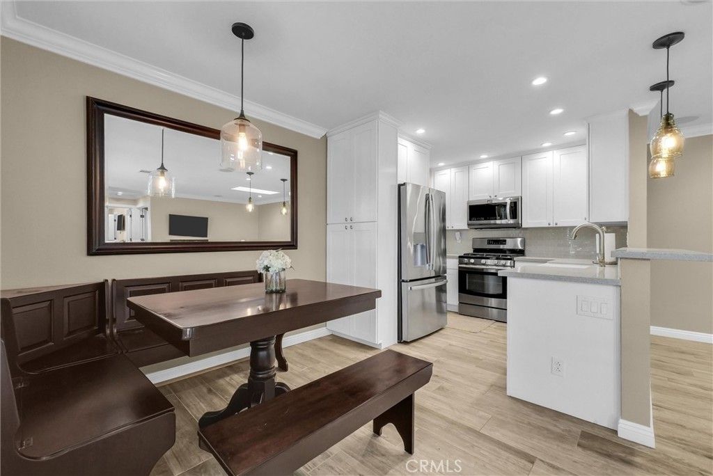146 Orchard, Irvine, CA 92618 — exterior